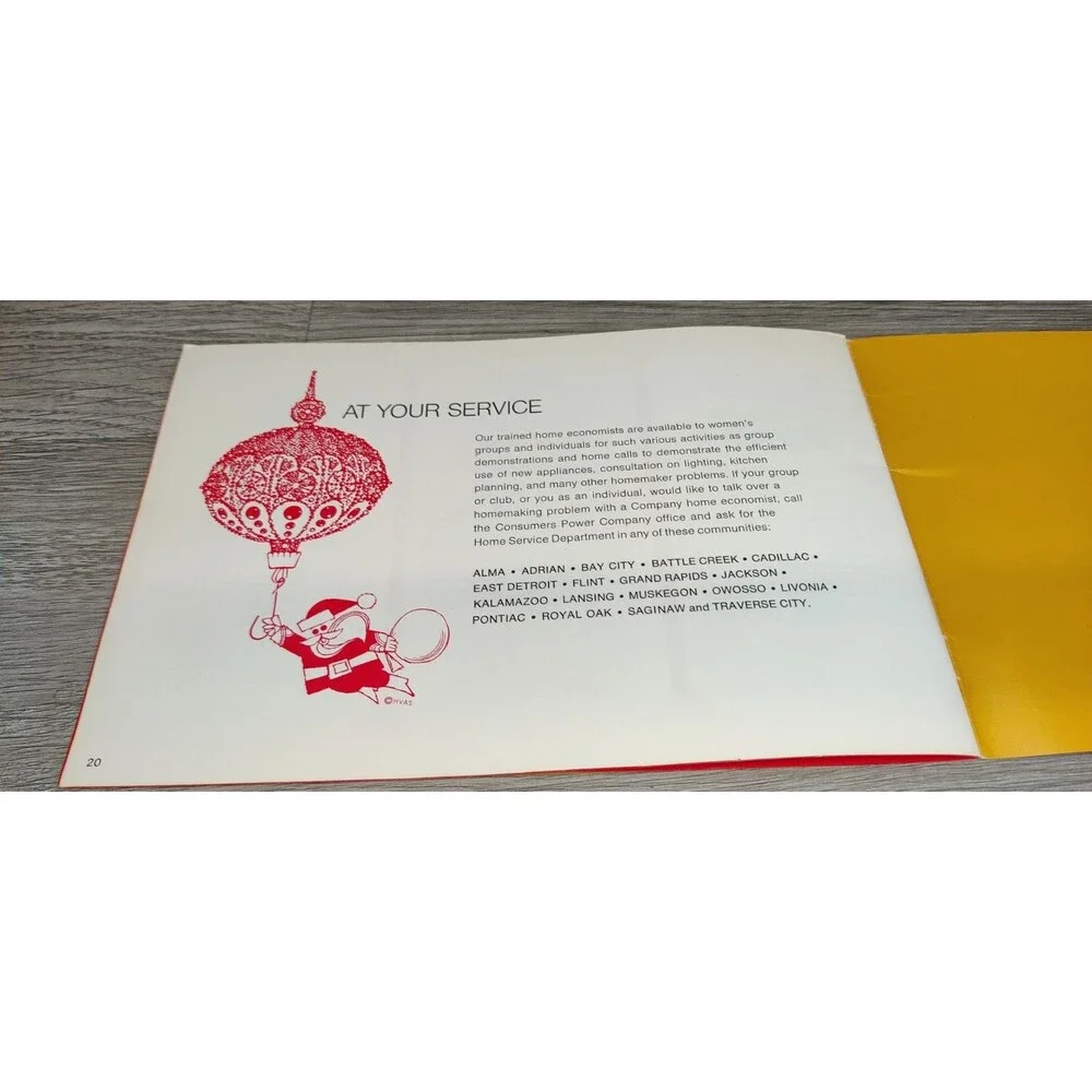 VHTF 1970 MICHIGAN Consumers Power Company Christmas Recipes Booklet Book